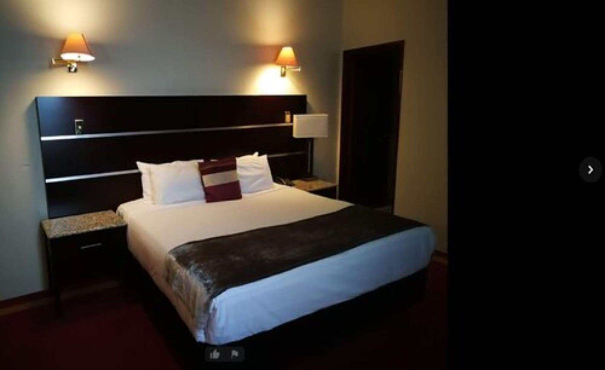 Vr Hamilton Hotel Eksteriør billede